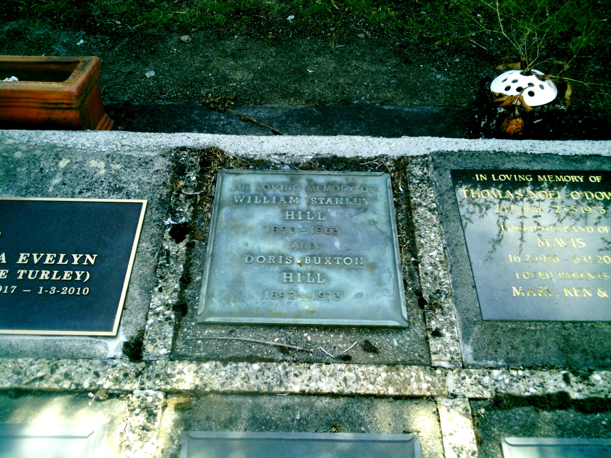 headstone