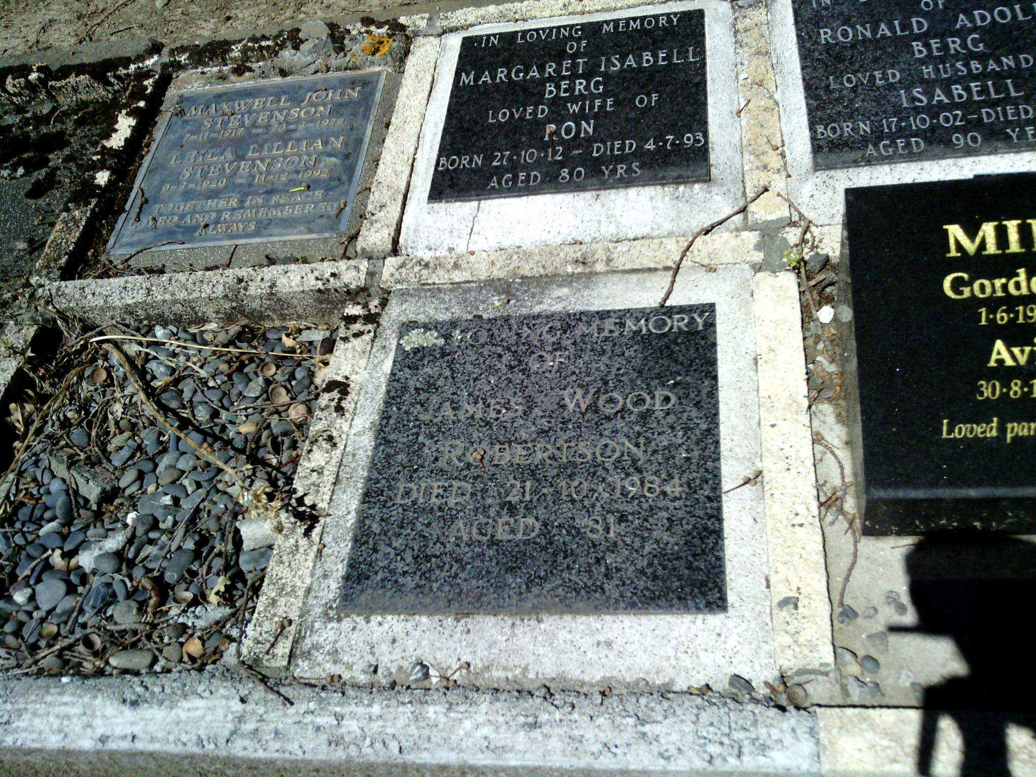 headstone