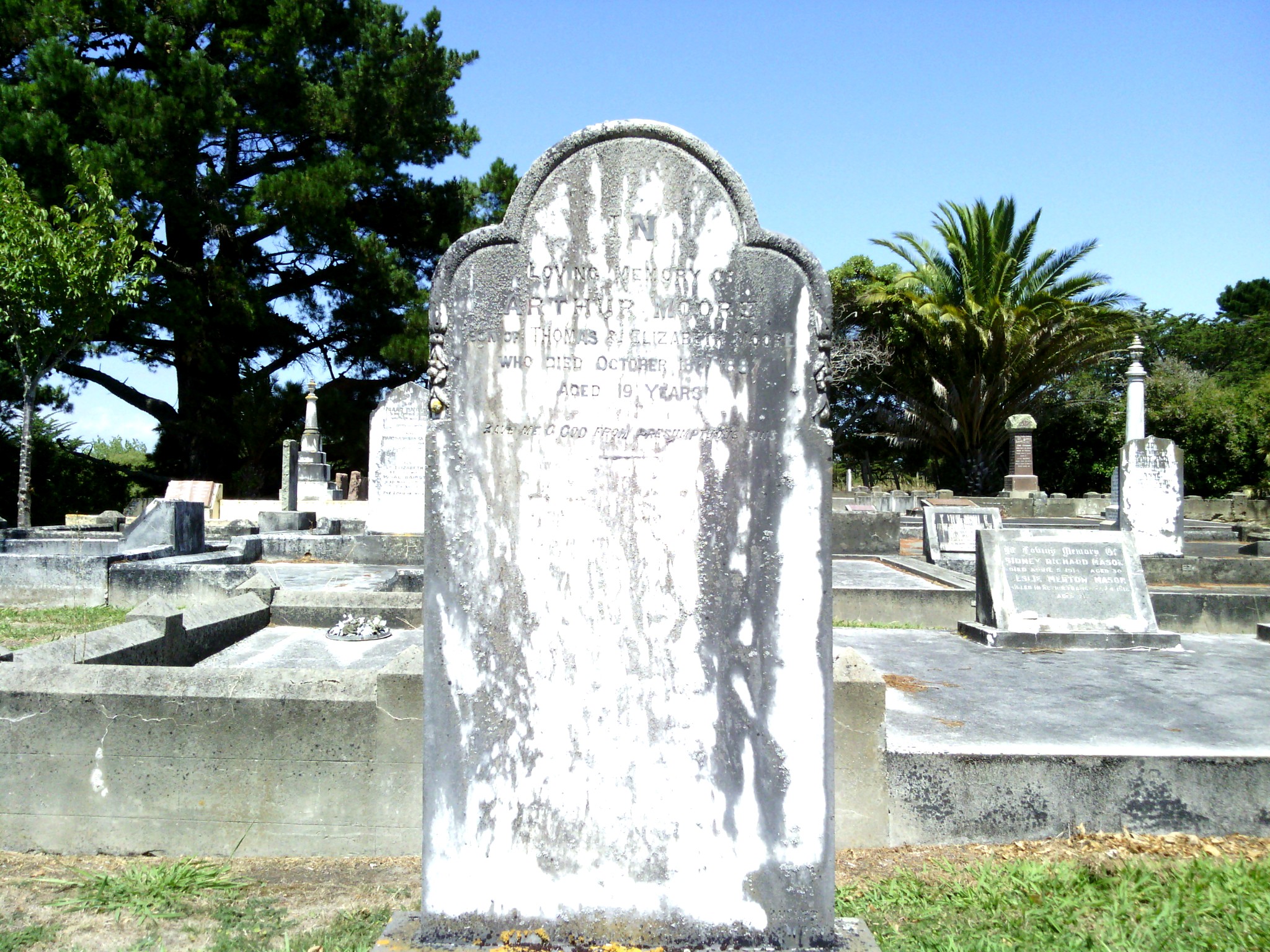 headstone