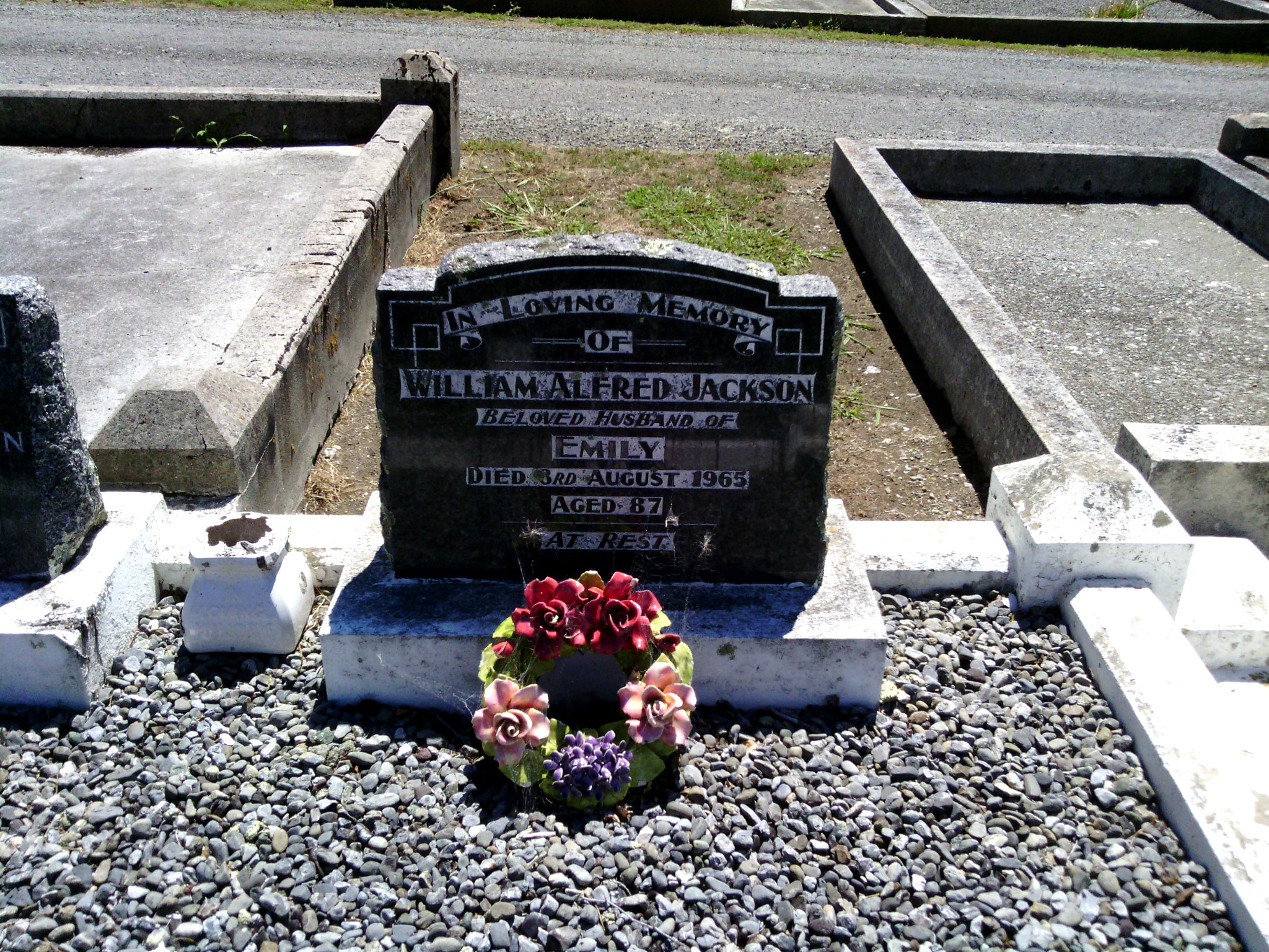 headstone