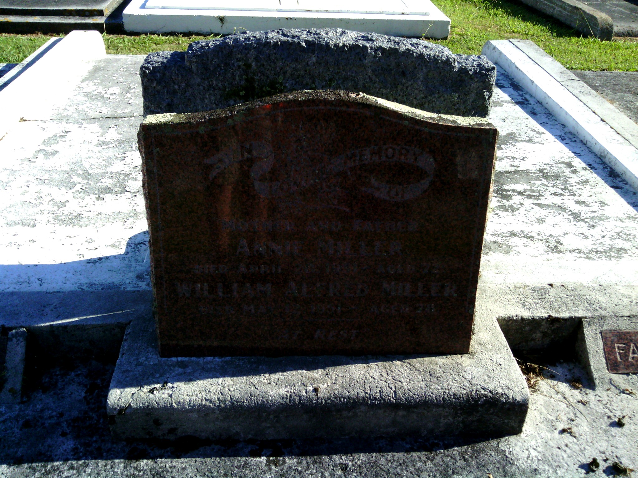 headstone