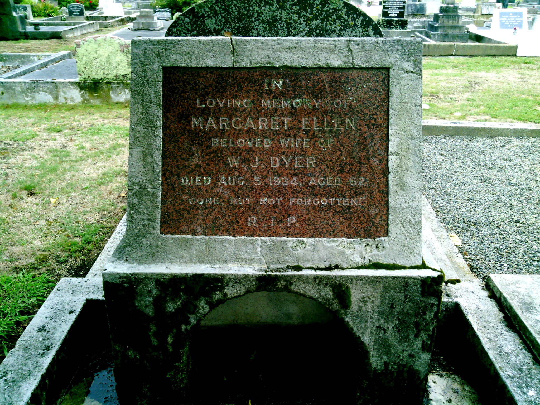 headstone