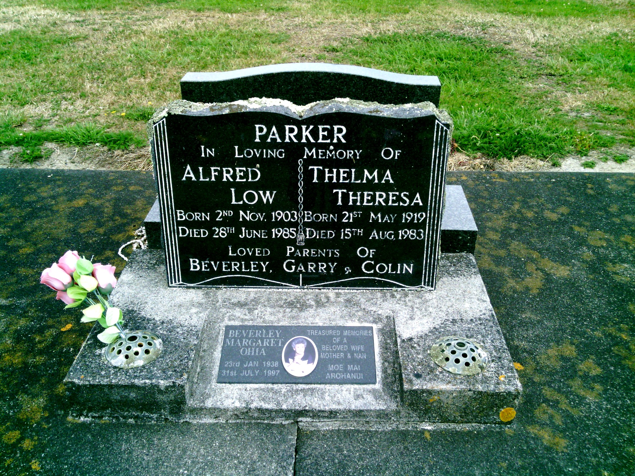 headstone