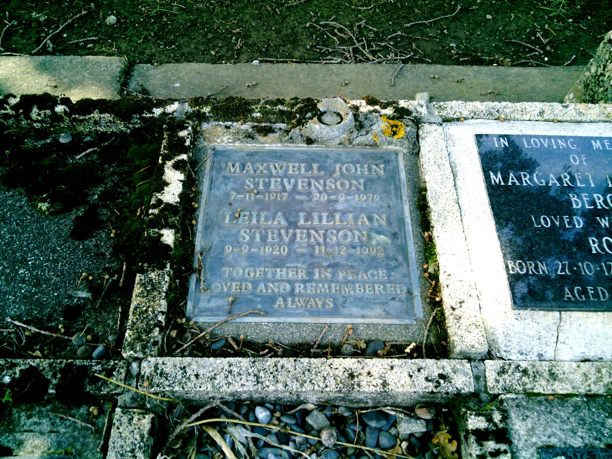 headstone