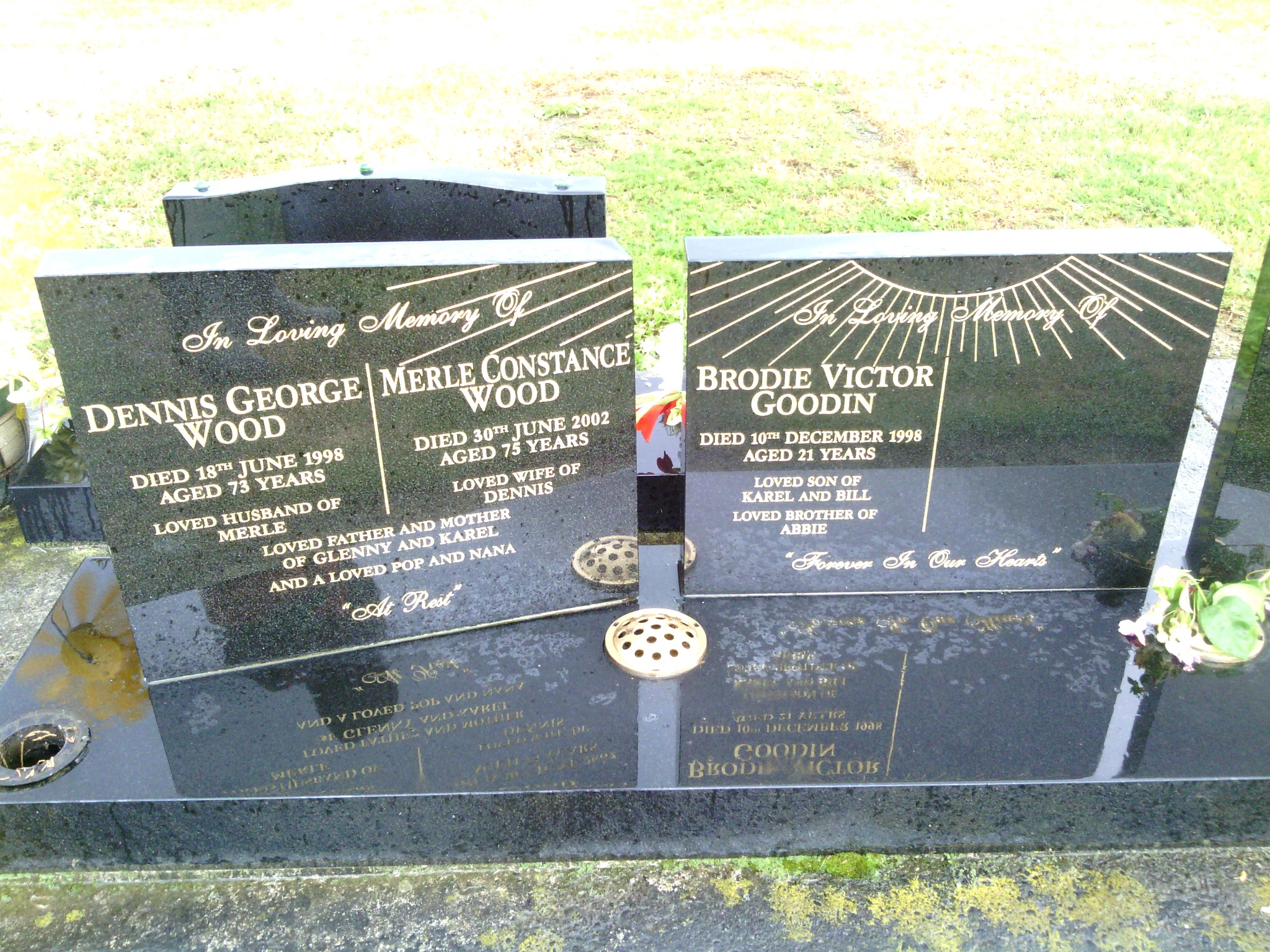 headstone