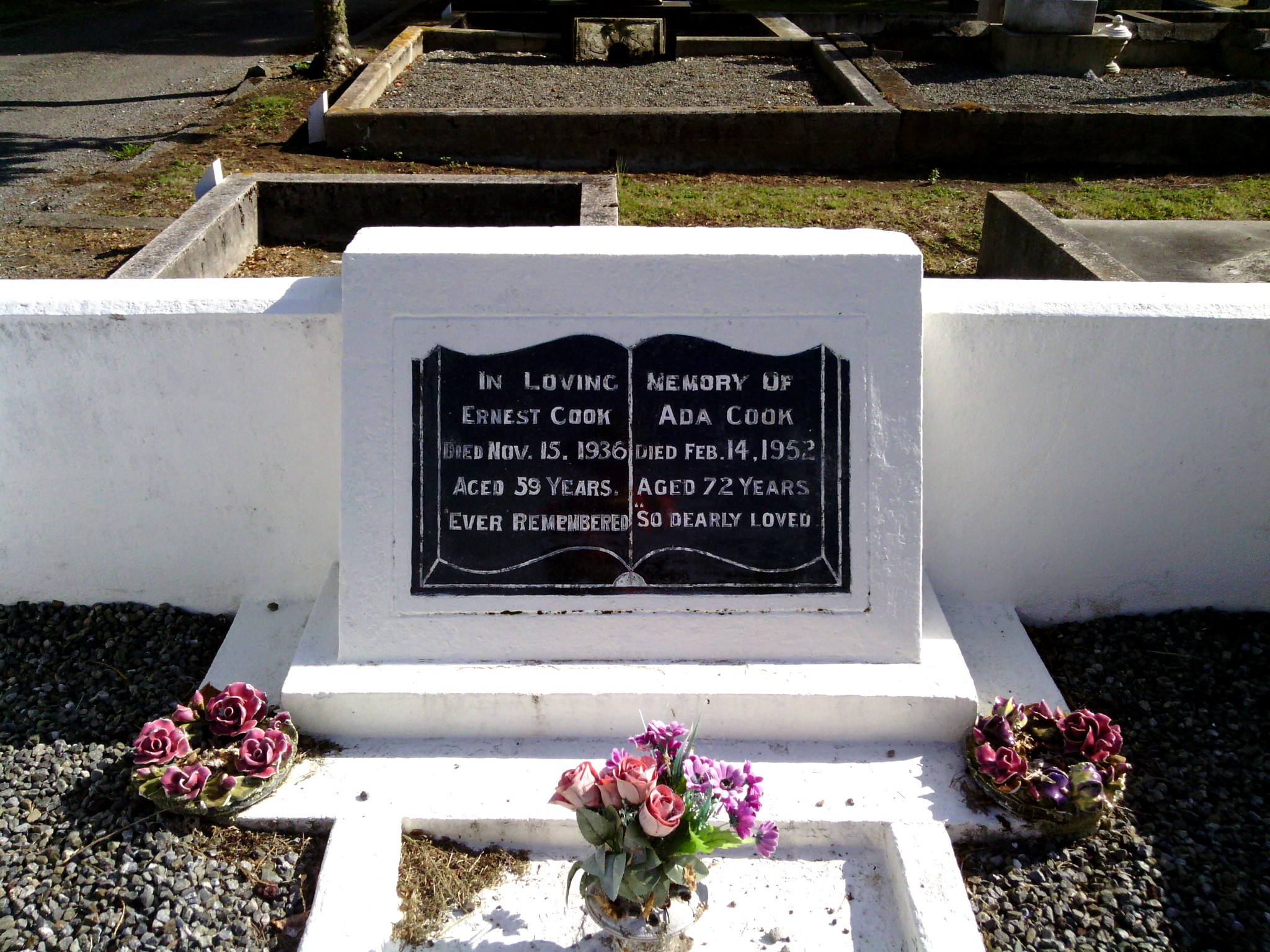 headstone