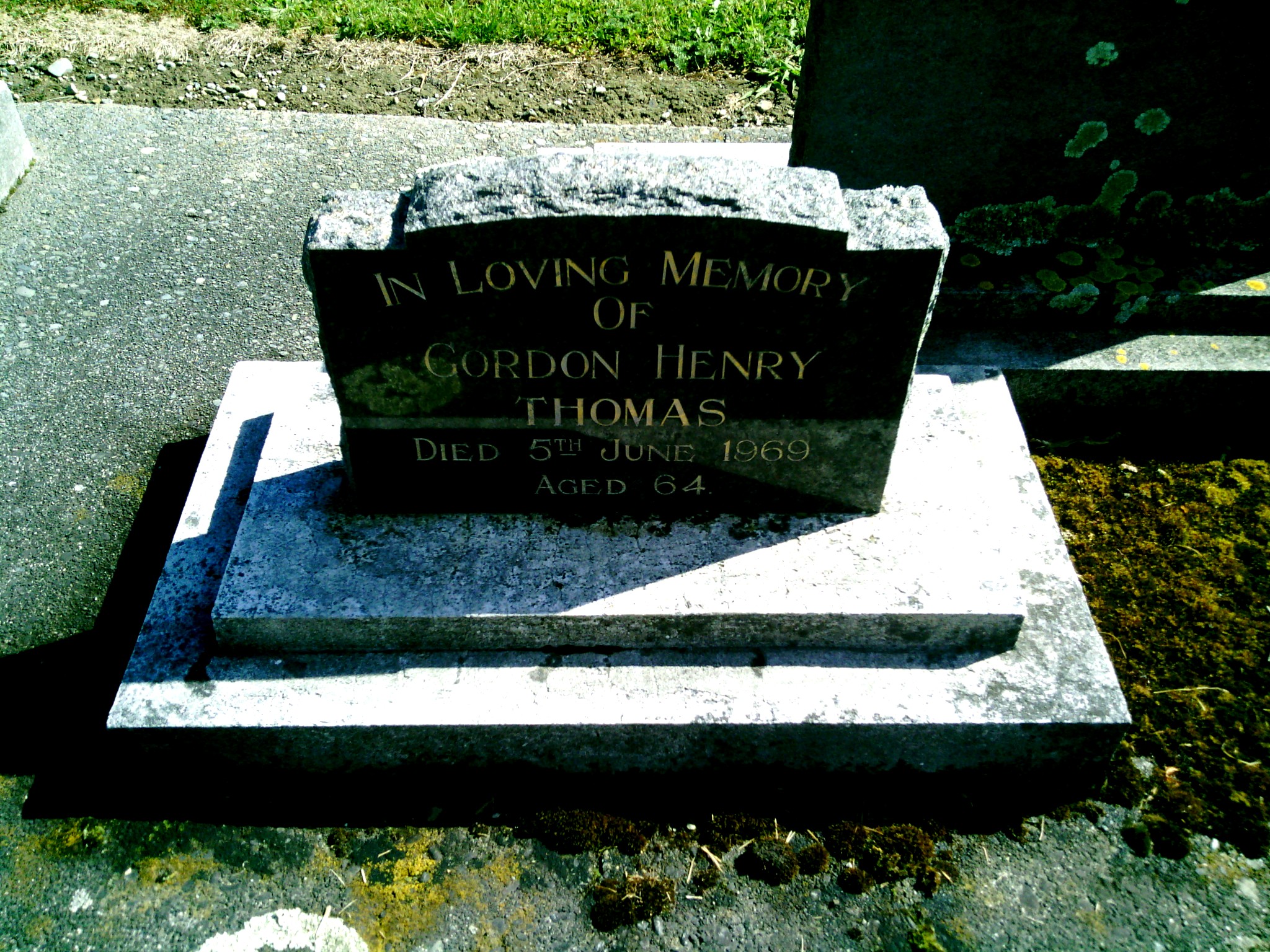 headstone