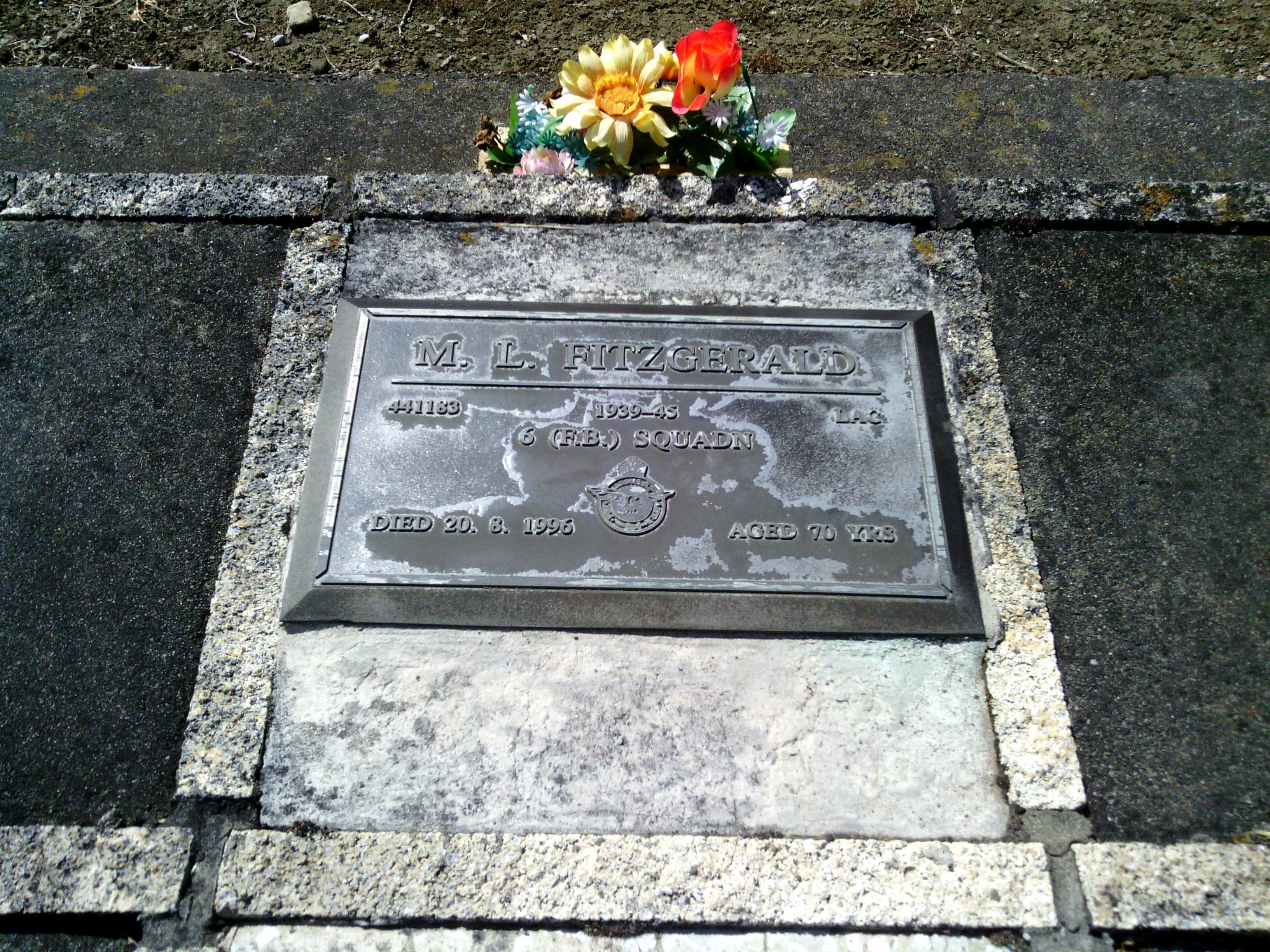 headstone