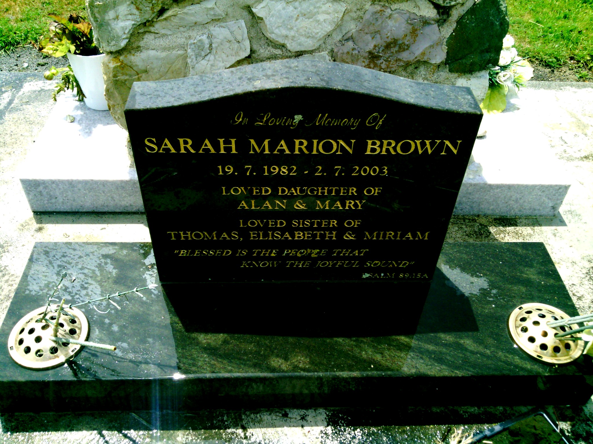 headstone