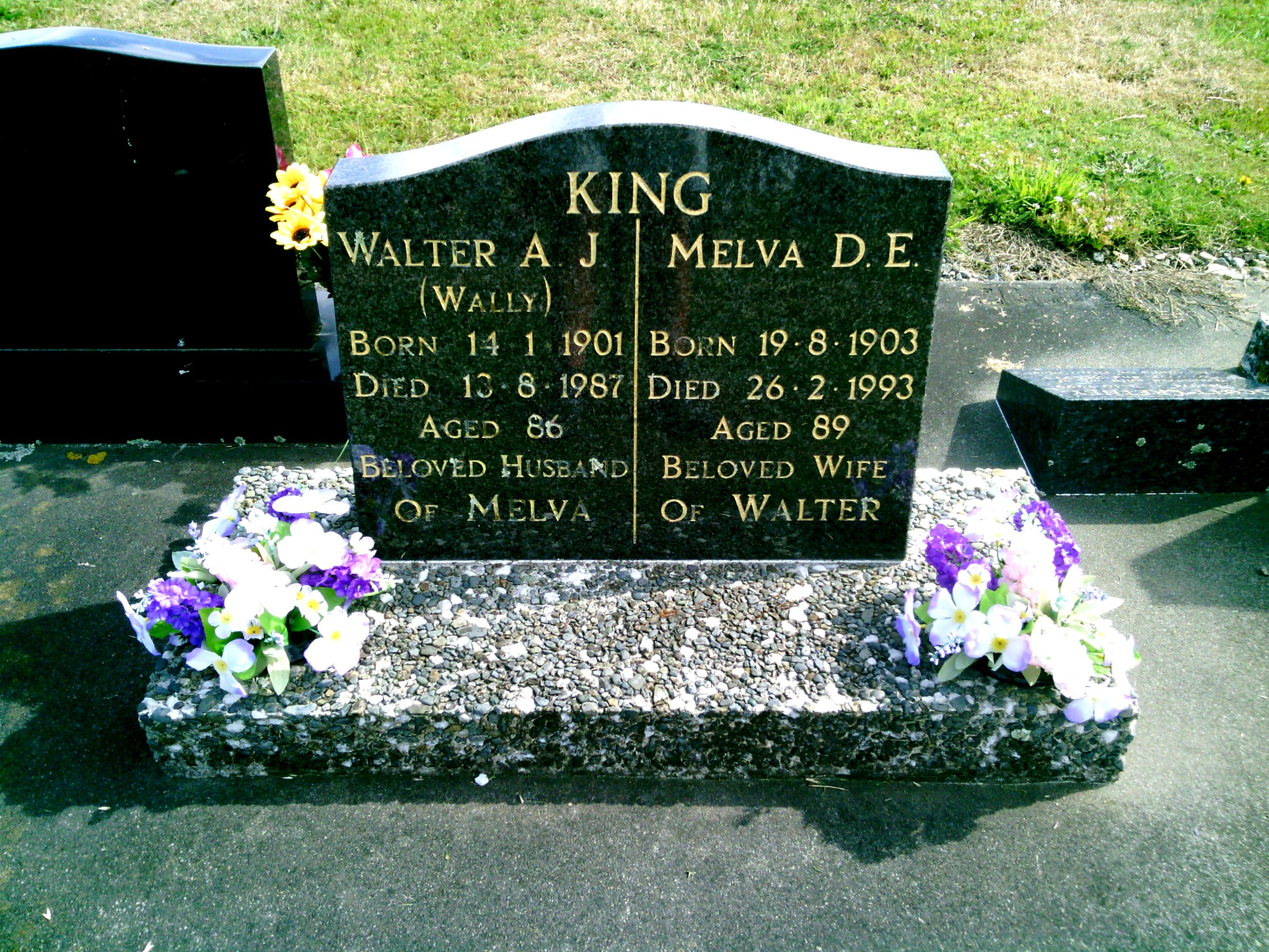headstone