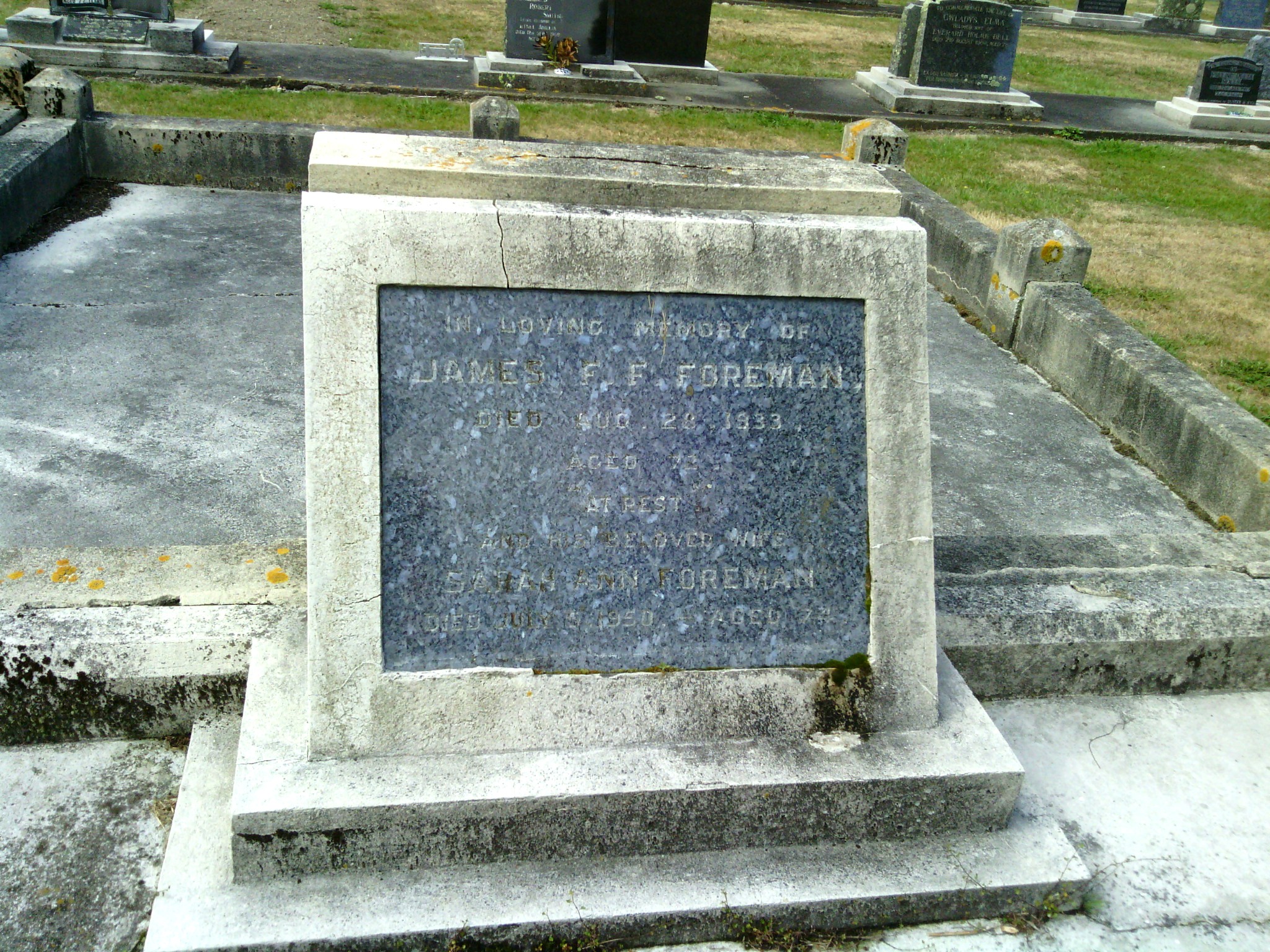 headstone