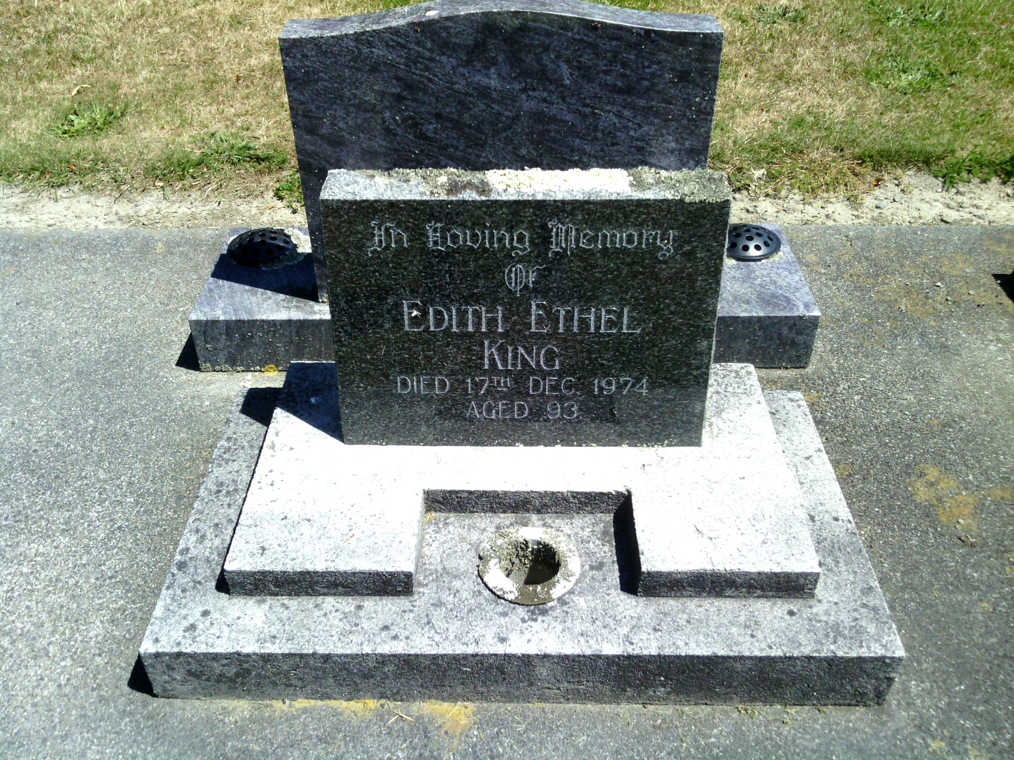 headstone