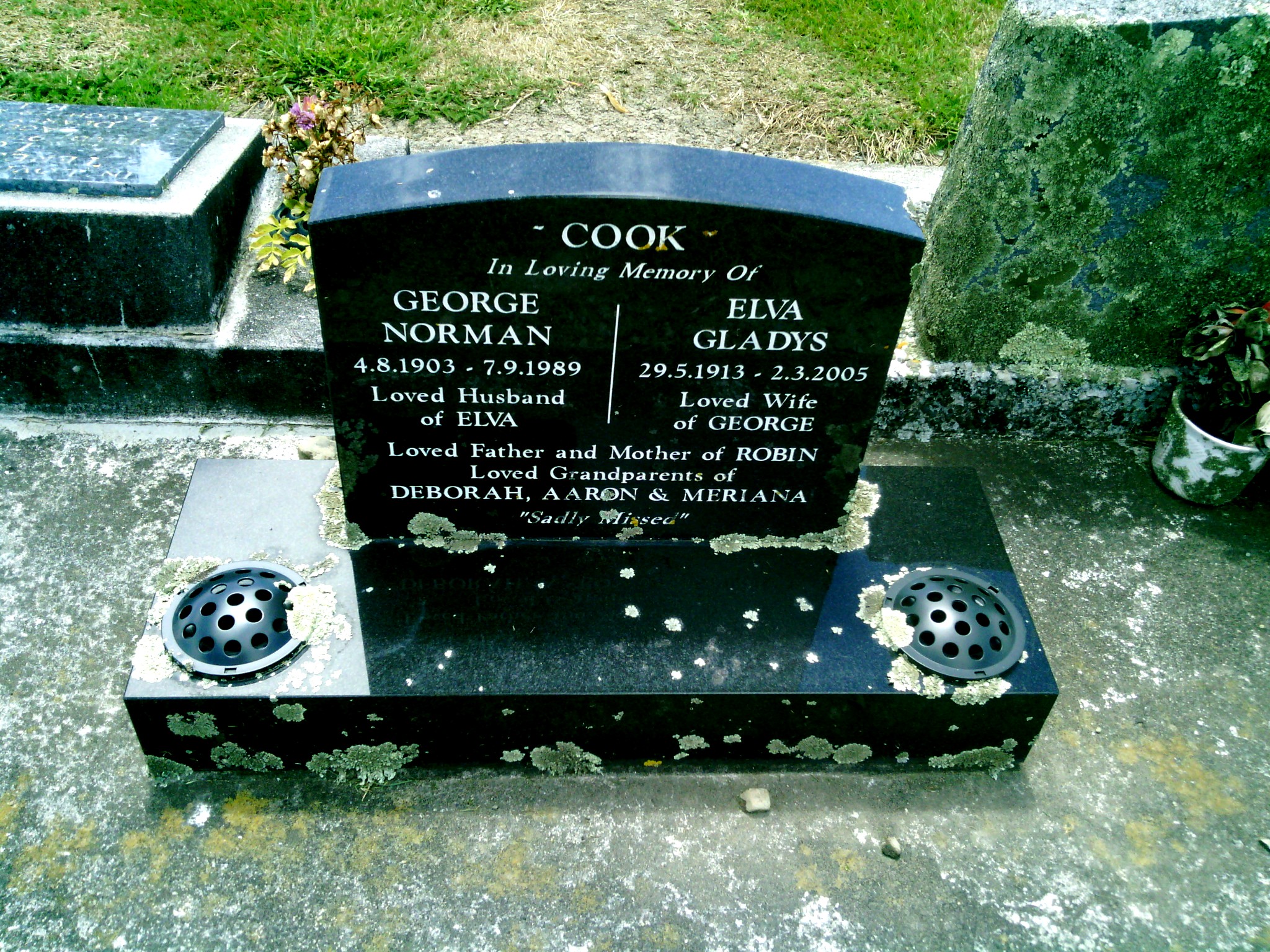 headstone