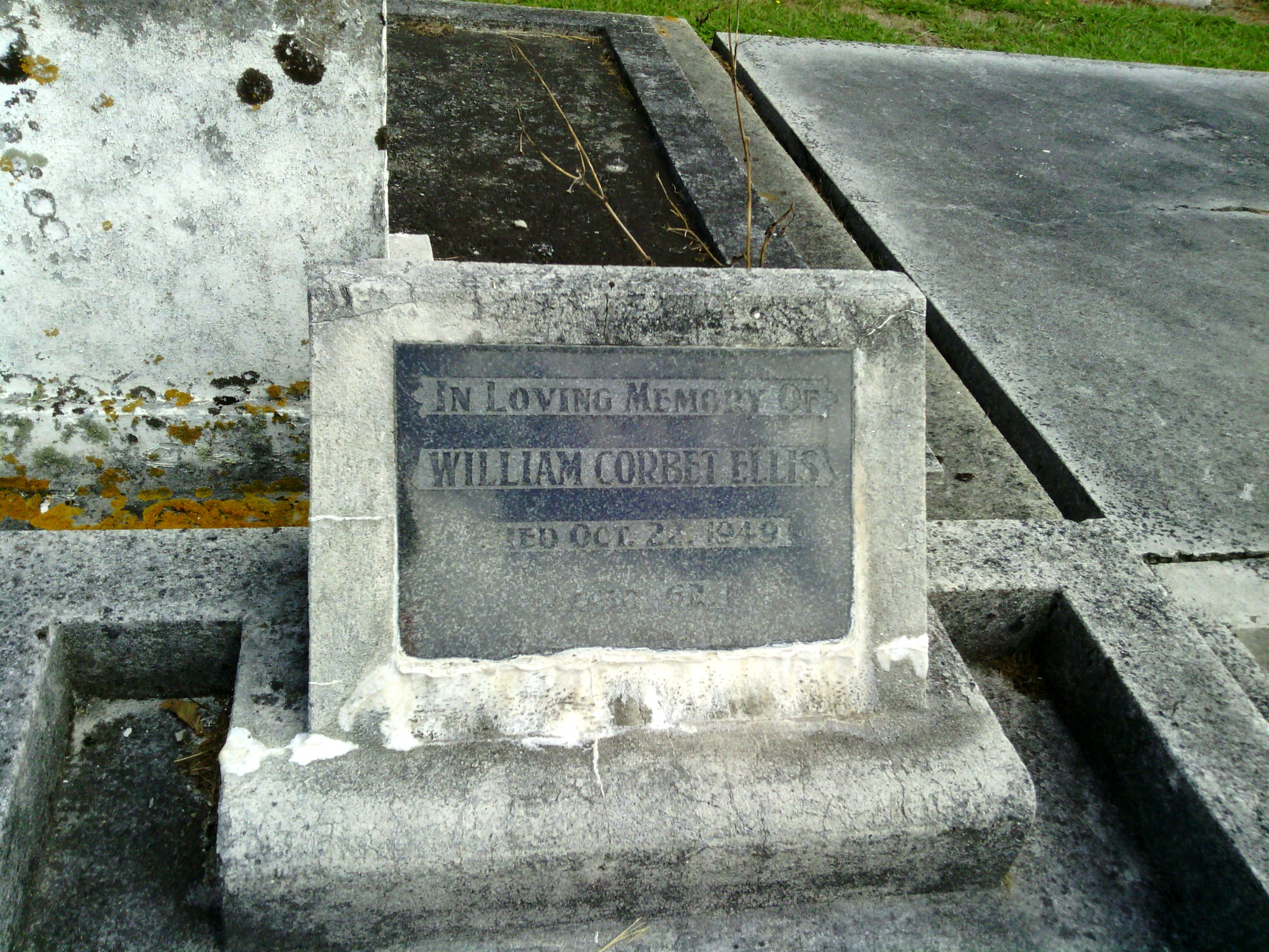 headstone