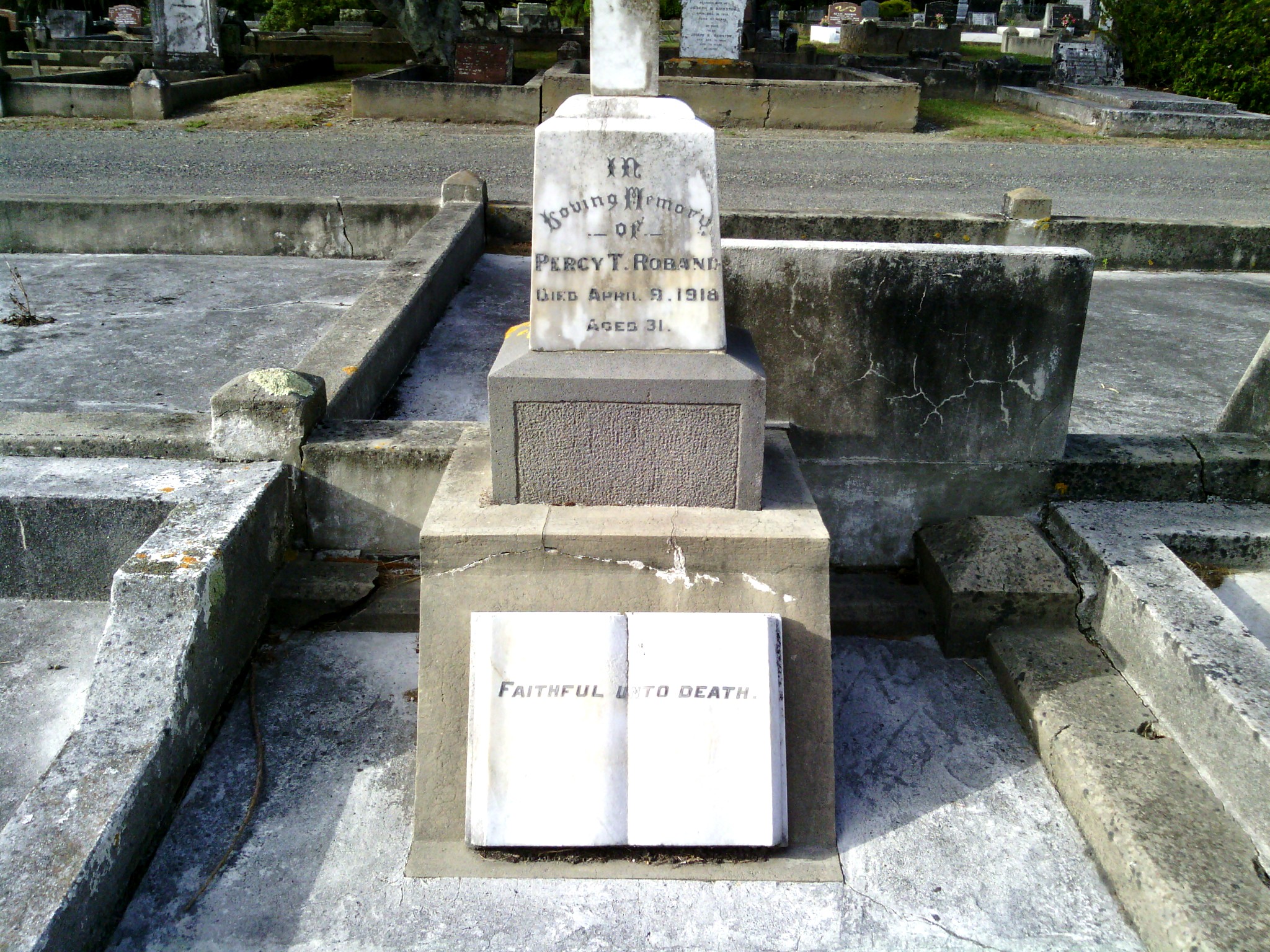 headstone